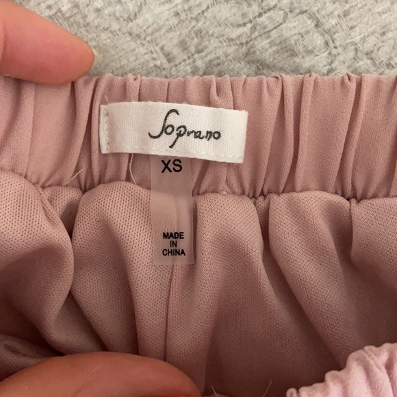 Cute Pink shorts - Picture 2 of 2